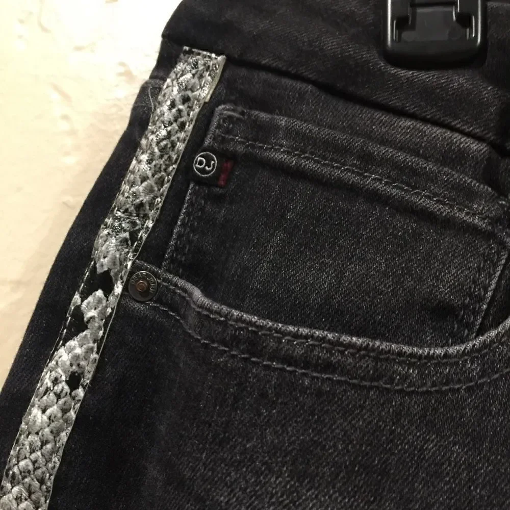Dear John Joy Rich Comfort Skinny 33 Black Jeans Python Stripe